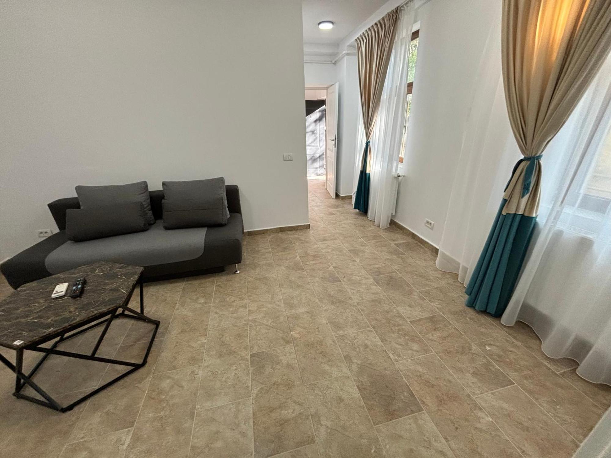 Апартаменты The Loft Gara De Nord Бухарест Экстерьер фото