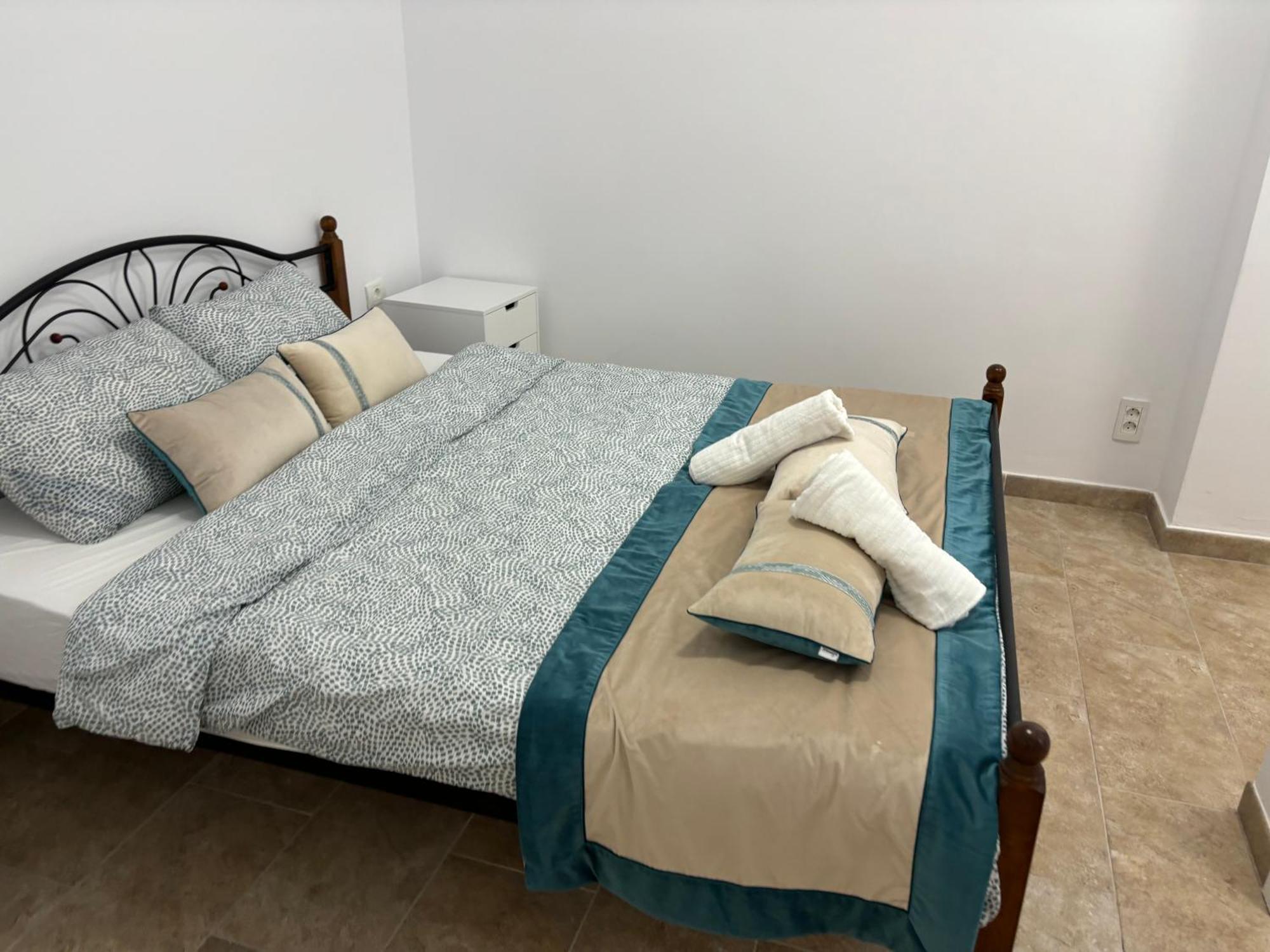 Апартаменты The Loft Gara De Nord Бухарест Экстерьер фото